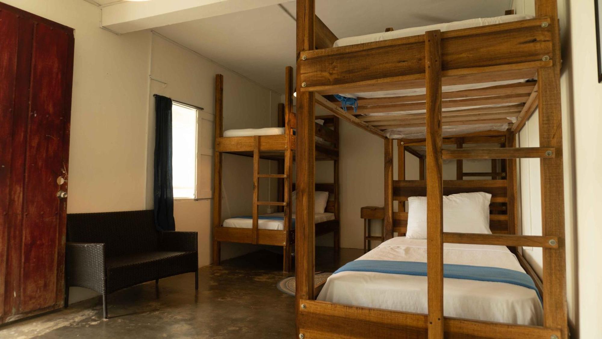 La Veranda Hotel & Restaurant مينسا المظهر الخارجي الصورة