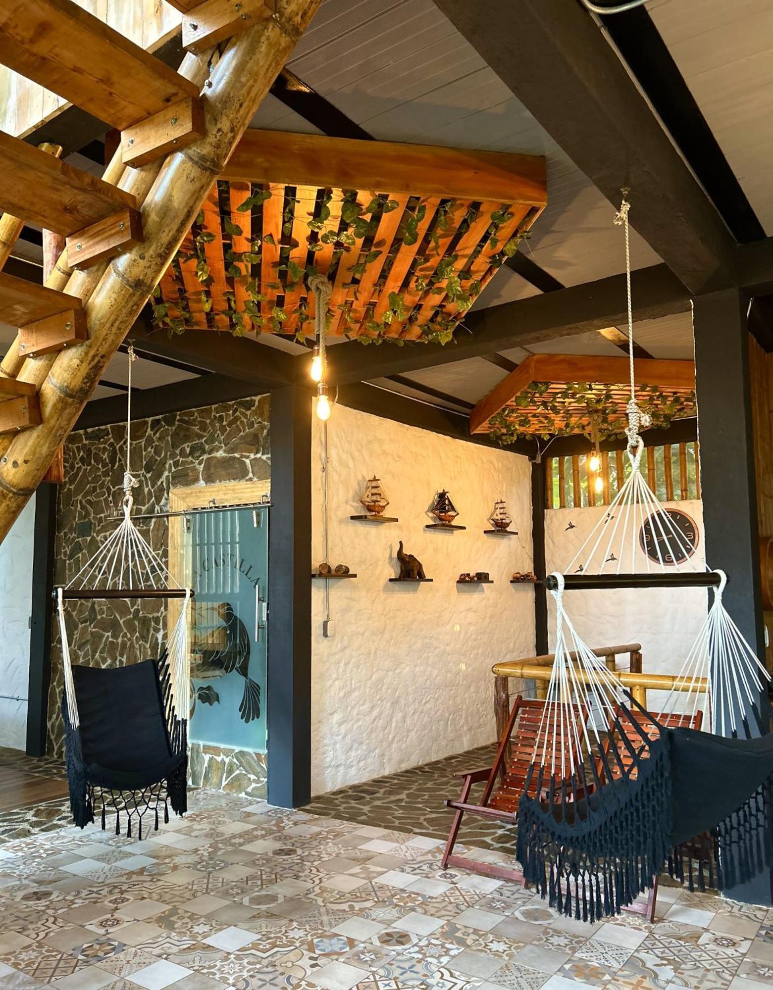 La Veranda Hotel & Restaurant مينسا المظهر الخارجي الصورة